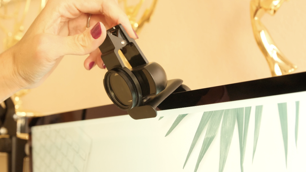 Instantly Look Good on Zoom with Glasses Lucrative Videos